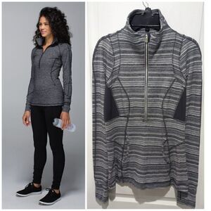 LULULEMON | Race Your Pace 1/2 Zip in Grey Stripe